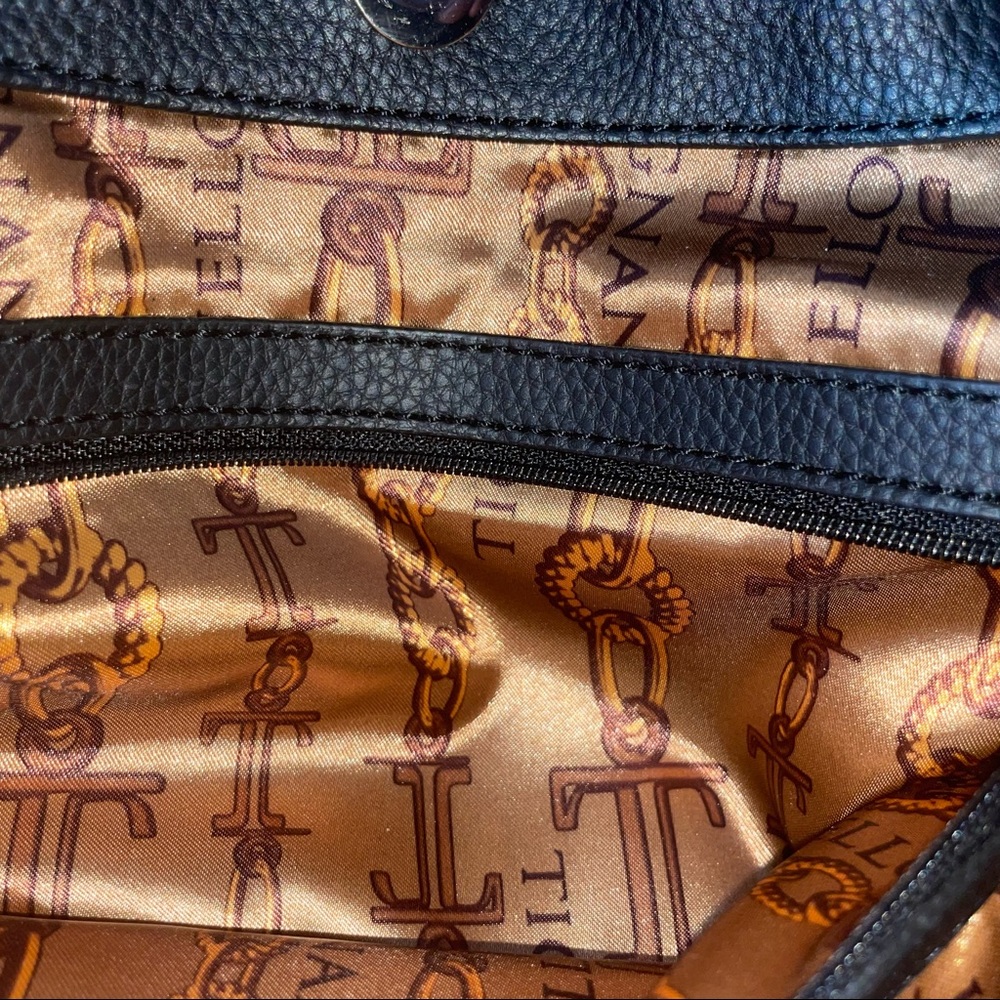 TIGNANELLO Suede Black Shoulder Bag - Picture 11 of 11